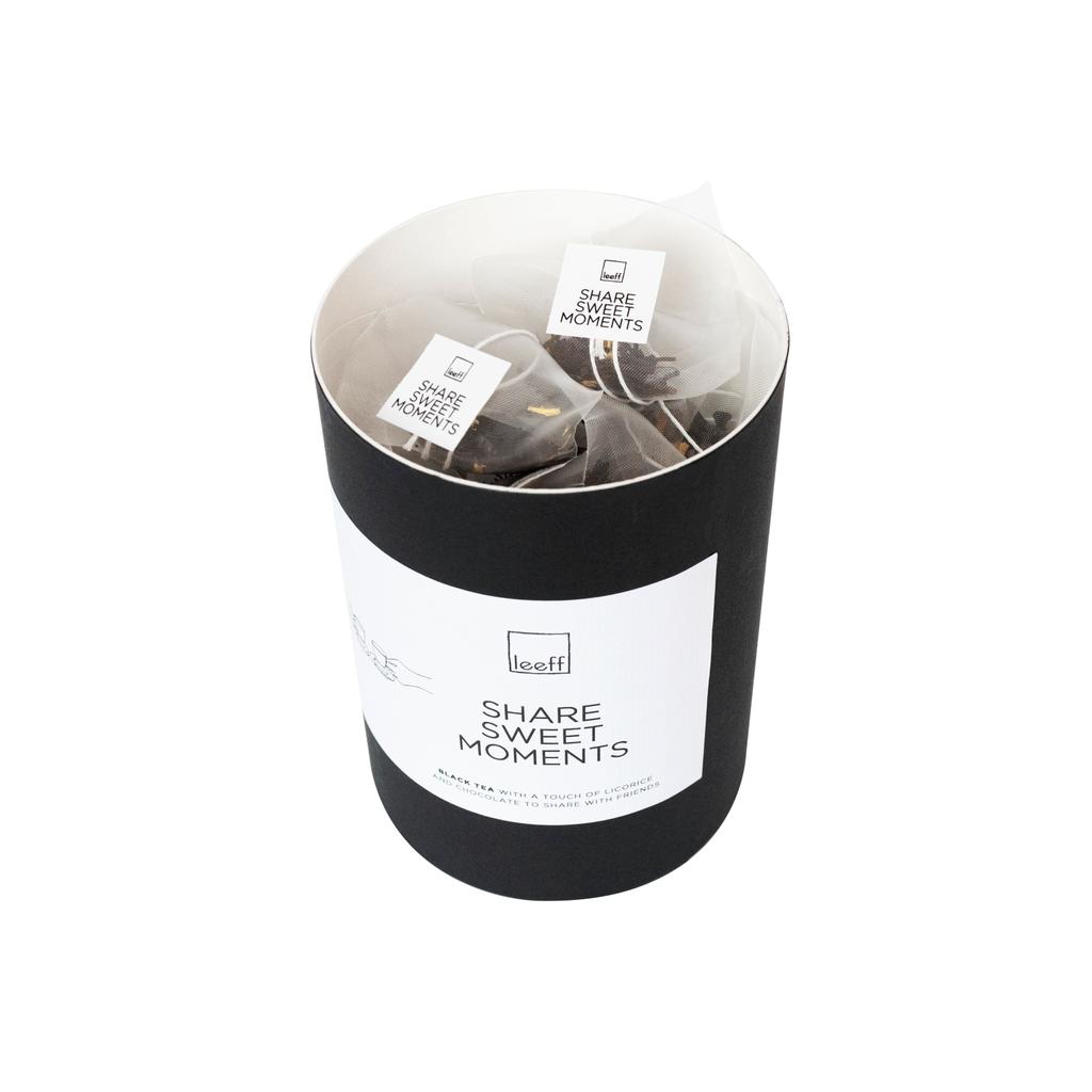 Tea Share sweet moments